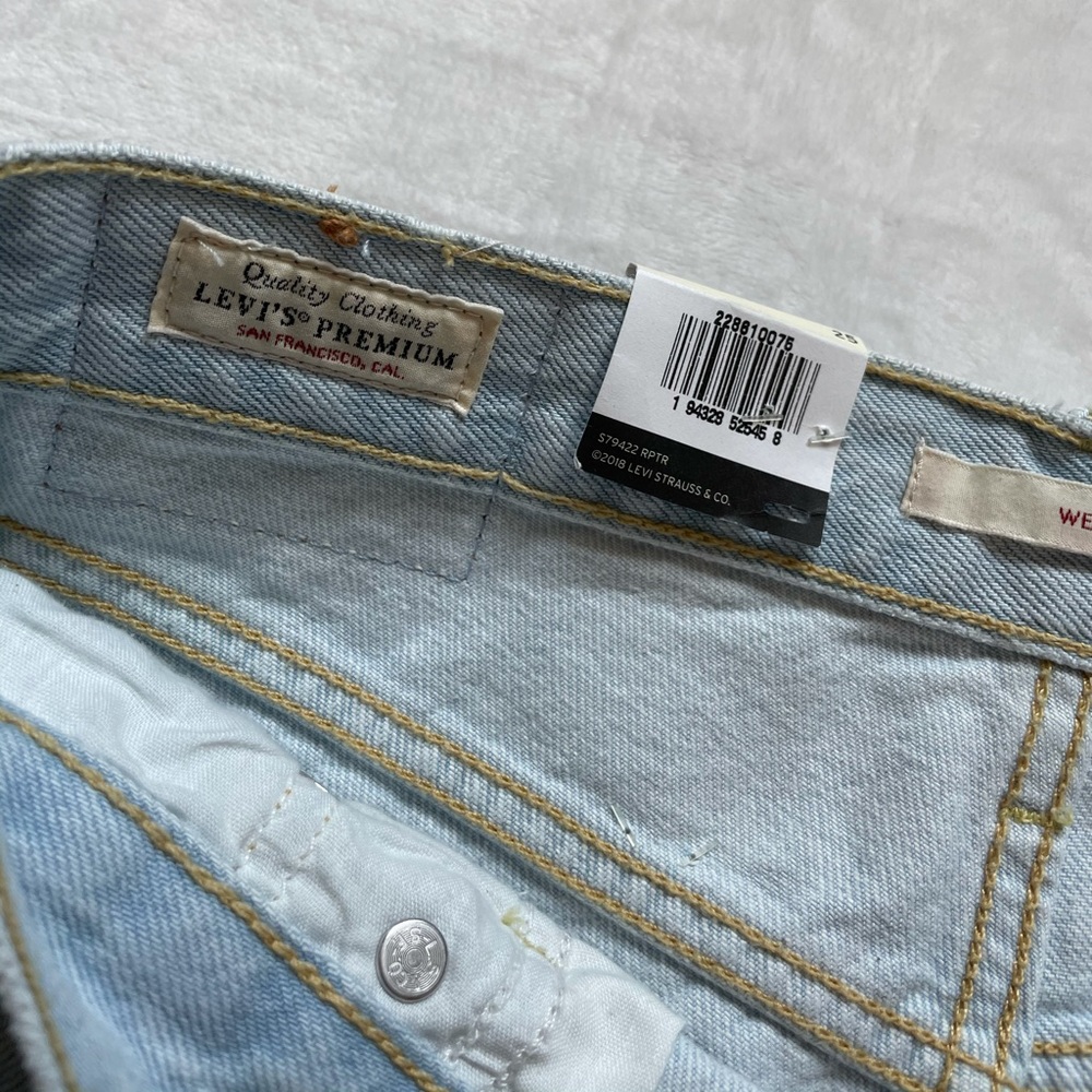 ❗️LAST CHANCE❗️ NWT Levi’s Wedgie Icon Ankle Jeans - Picture 12 of 14